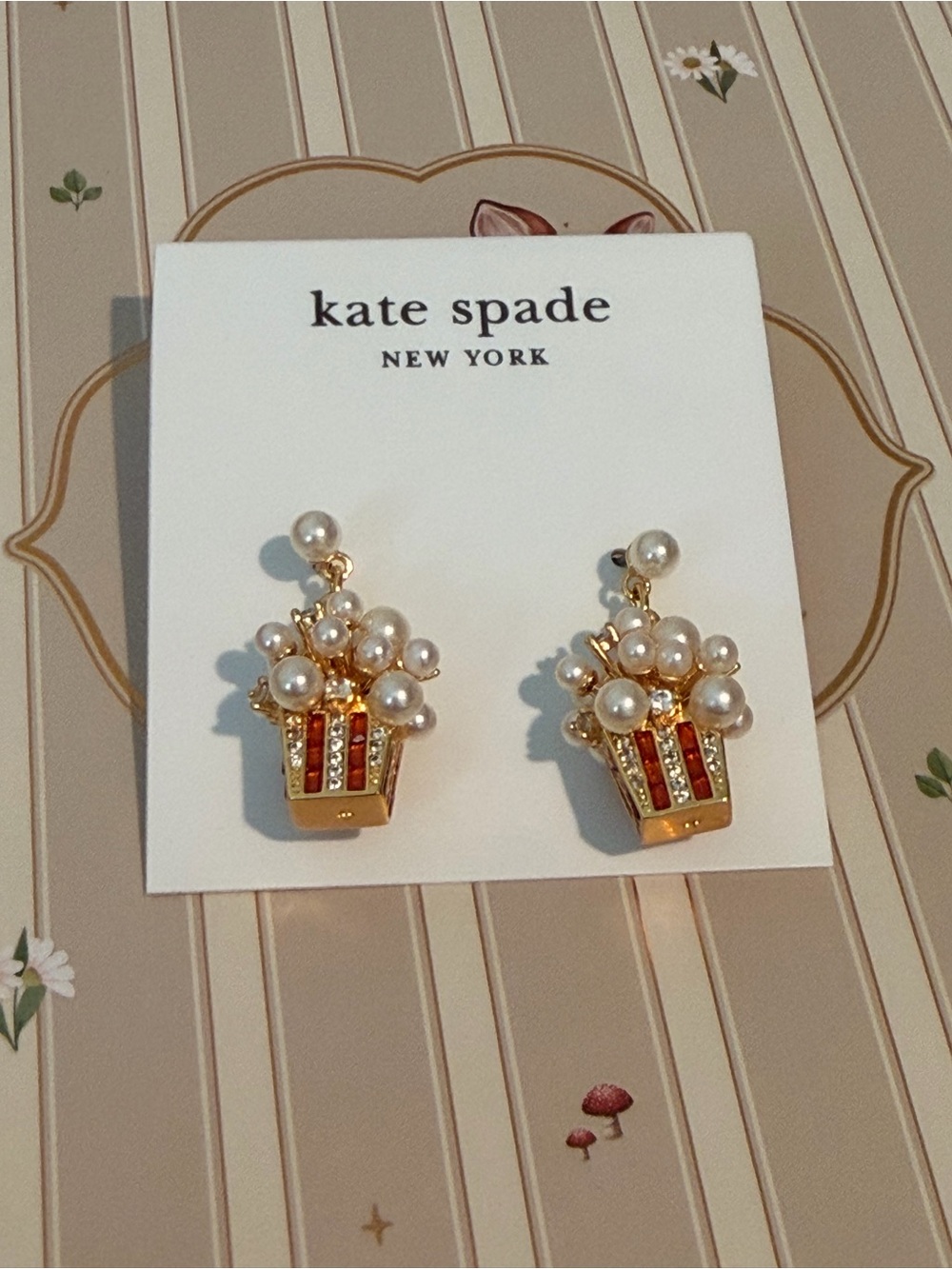 Kate Spade Popcorn Stud Earrings - White/Gold